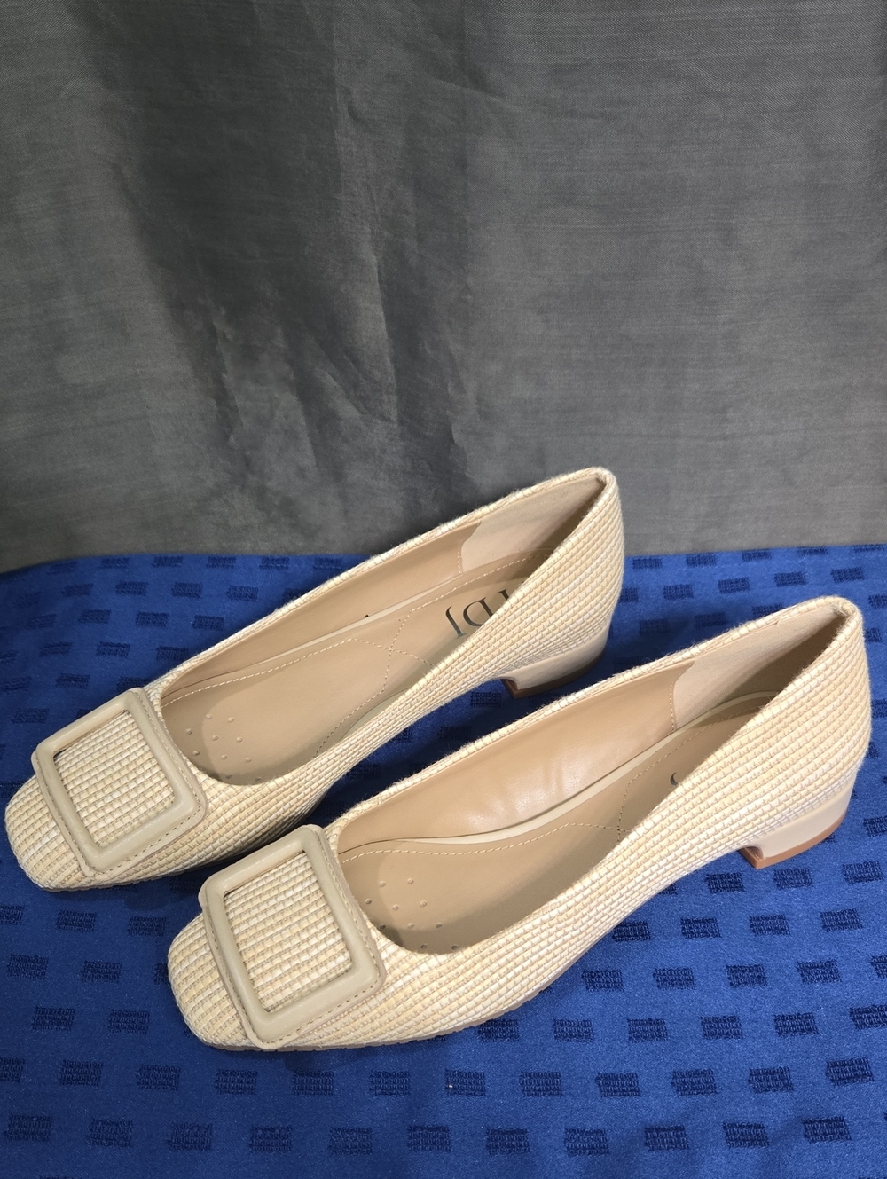 NWOT NYDJ Beige Woven Low Block Heel Pumps with Toe Buckle